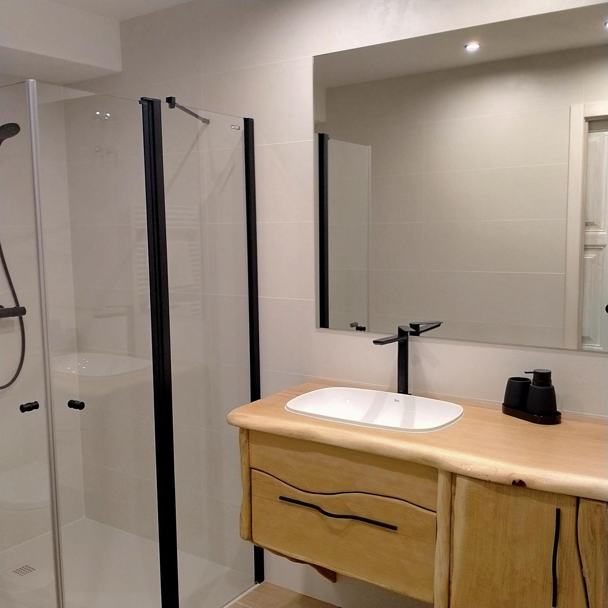 La Carpinteria Apartment